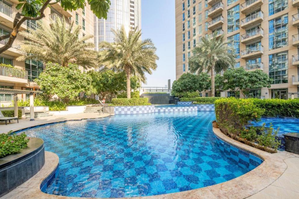Trinity Holiday Homes - Standpoint Tower Downtown Dubai Exterior foto